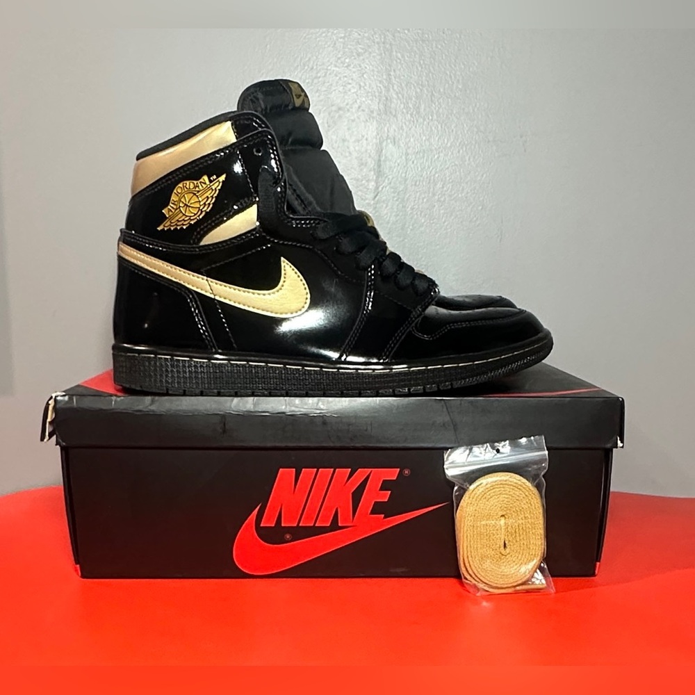 Size 10.5 - Jordan 1 High OG Black Metallic Gold